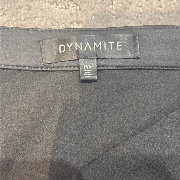 Dynamite Elegant Black Skirt - Picture 2 of 2